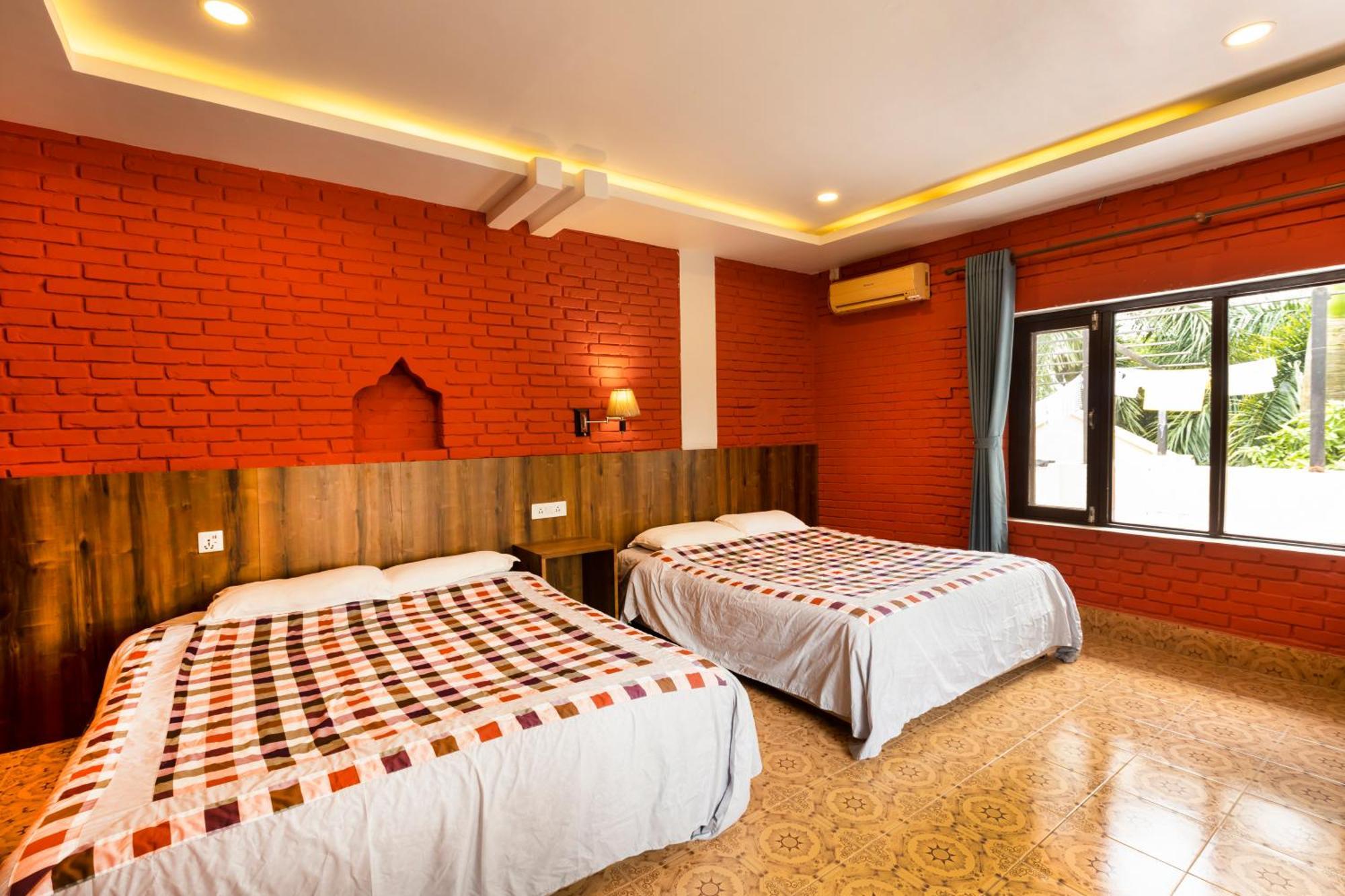 Hotel Parkside & Swimming Pool-Between Greenery And Azure ,Your Perfect Retreat Chitwan Habitación foto